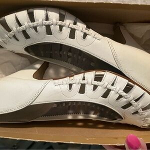 White Leather Cutout Flats 8N